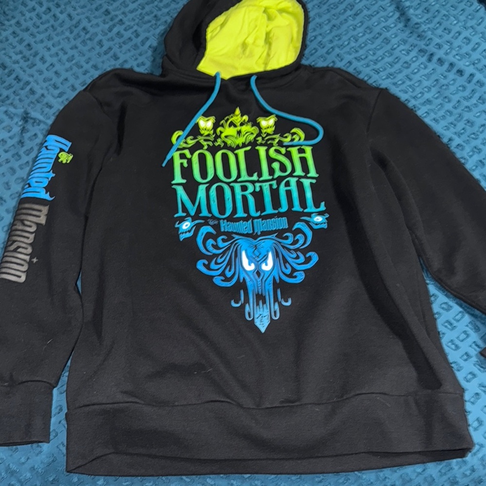 Disney Haunted Mansion Foolish Mortal Hoodie, size L